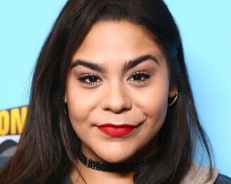 Jessica Marie Garcia Height Weight Shoe Size Body Measurements