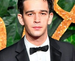 Matthew Healy Height Weight Shoe Size Measurements Ethnicity