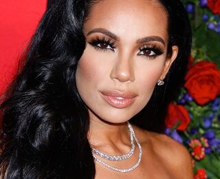 Erica Mena Height Weight Shoe Size Body Measurements Family