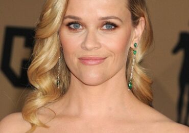 Reese Witherspoon Body Measurements Bra Size Height Weight Shoe Stats