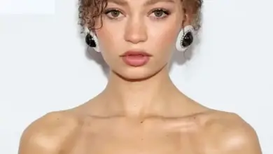 Nico Parker natural expression