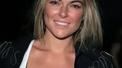 Serinda Swan Blue Eyes