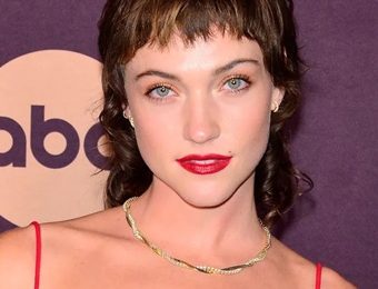 Violett Beane Body Measurements Height Weight Family Ethnicity