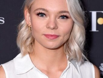 Taylor Hickson Body Measurements Height Weight Shoe Size Statistics