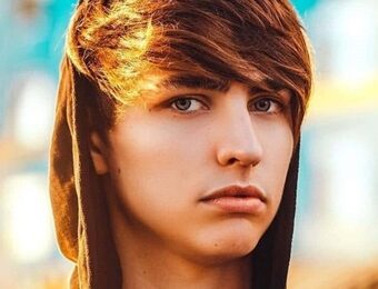 Colby Brock Body Measurements Height Weight Family Ethnicity