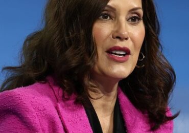 Gretchen Whitmer Body Measurements Height Weight Shoe Size Net Worth