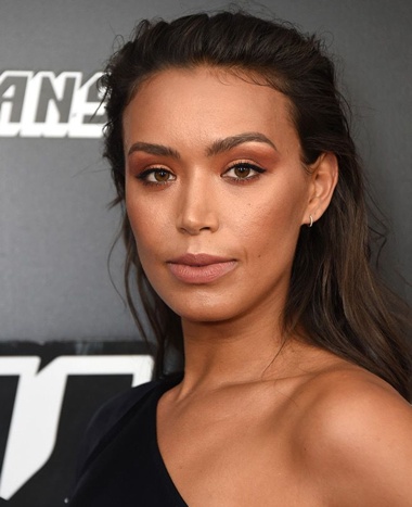 Ilfenesh Hadera Body Measurements Height Weight Shoe Size Net Worth