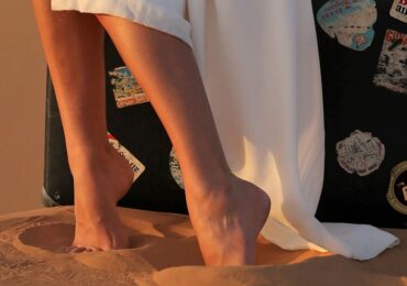 Margot Robbie Feet without Shoes