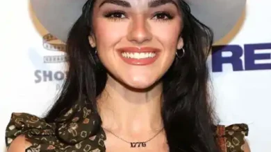 Country singer Alexis Wilkins at an event